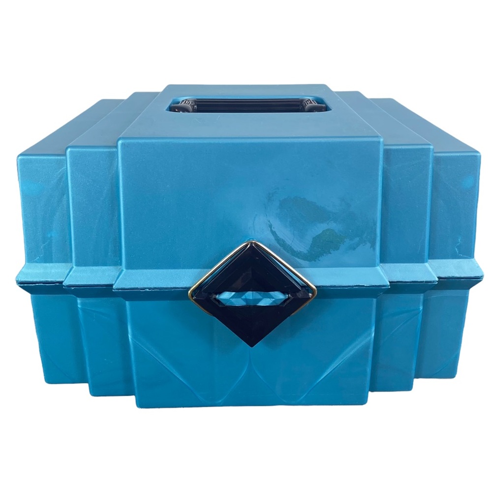 Vintage Sassaby makeup organizer caboodle case